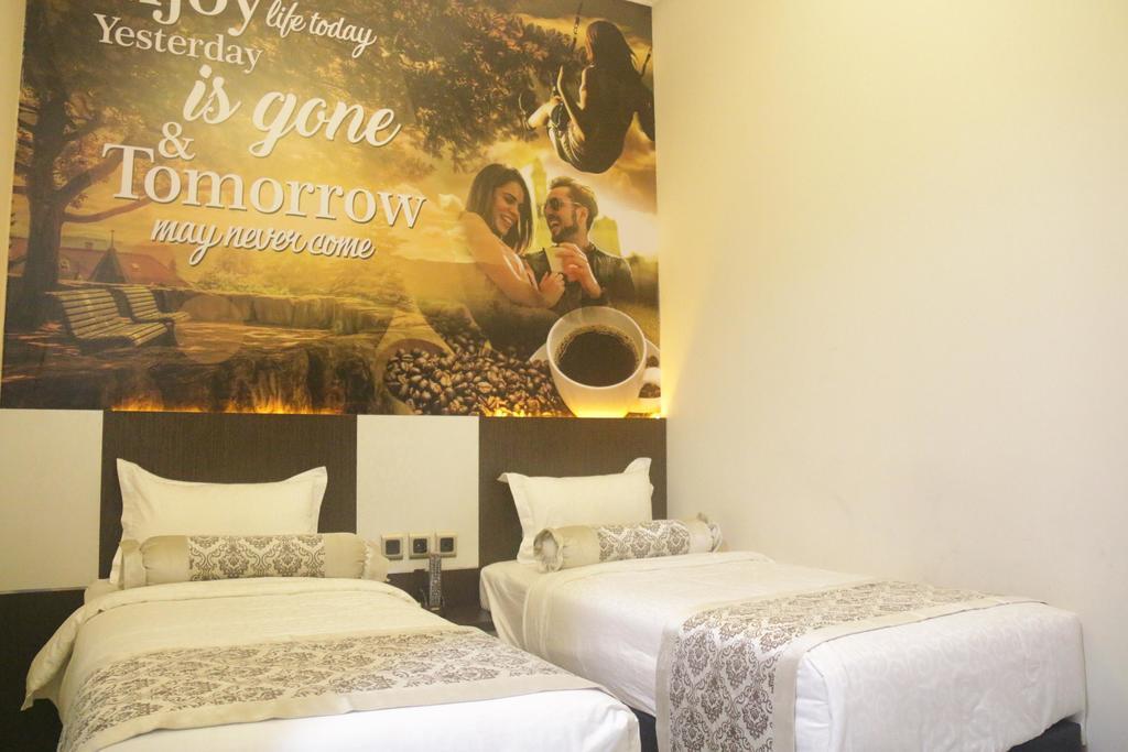 Malang City Boulevard Homestay Ngoại thất bức ảnh