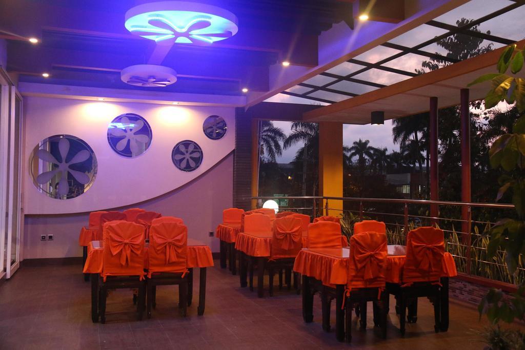 Malang City Boulevard Homestay Ngoại thất bức ảnh
