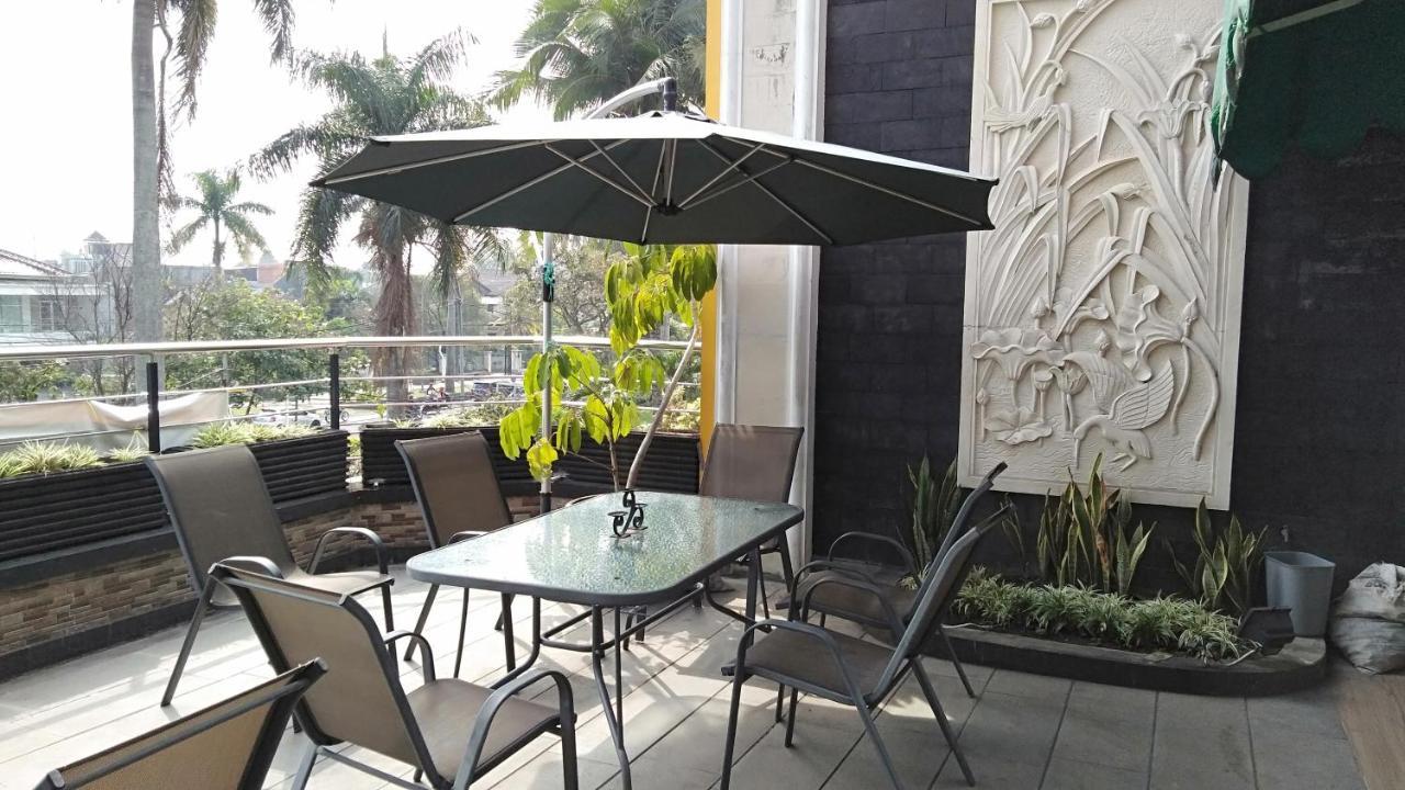 Malang City Boulevard Homestay Ngoại thất bức ảnh